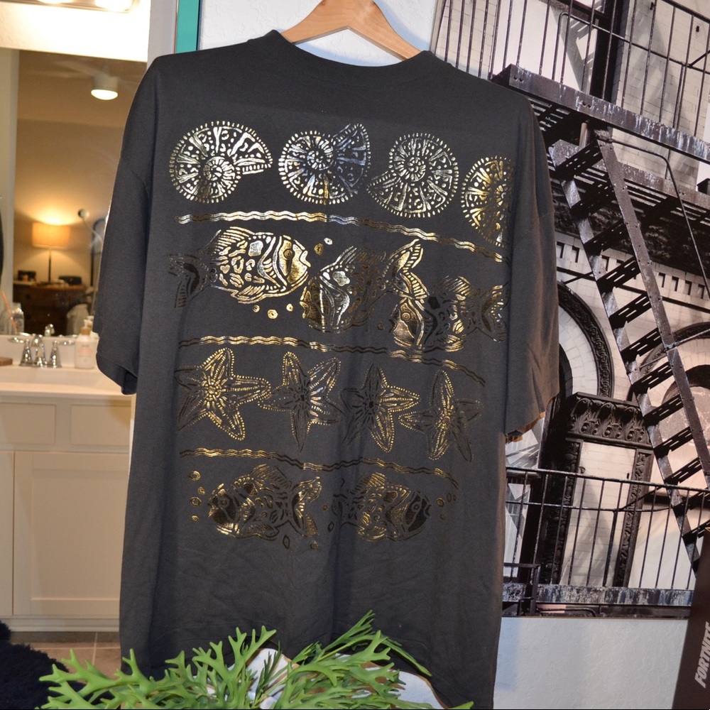 Vintage faded art fish T-shirt